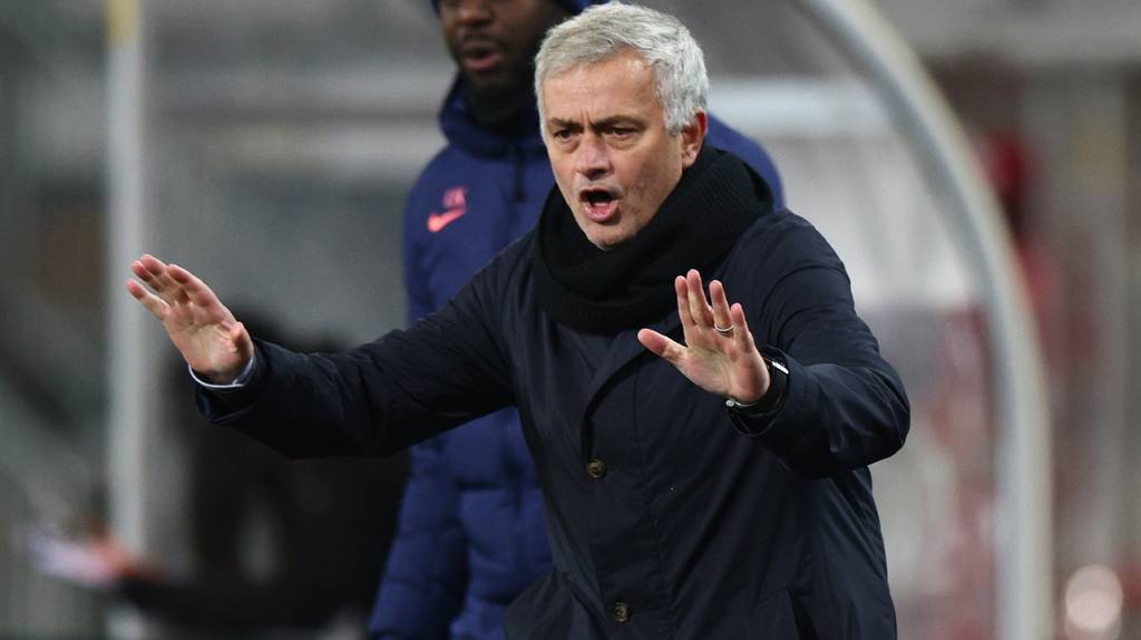 Europa League: Le amargaron la noche a Mourinho y al Tottenham sobre el final