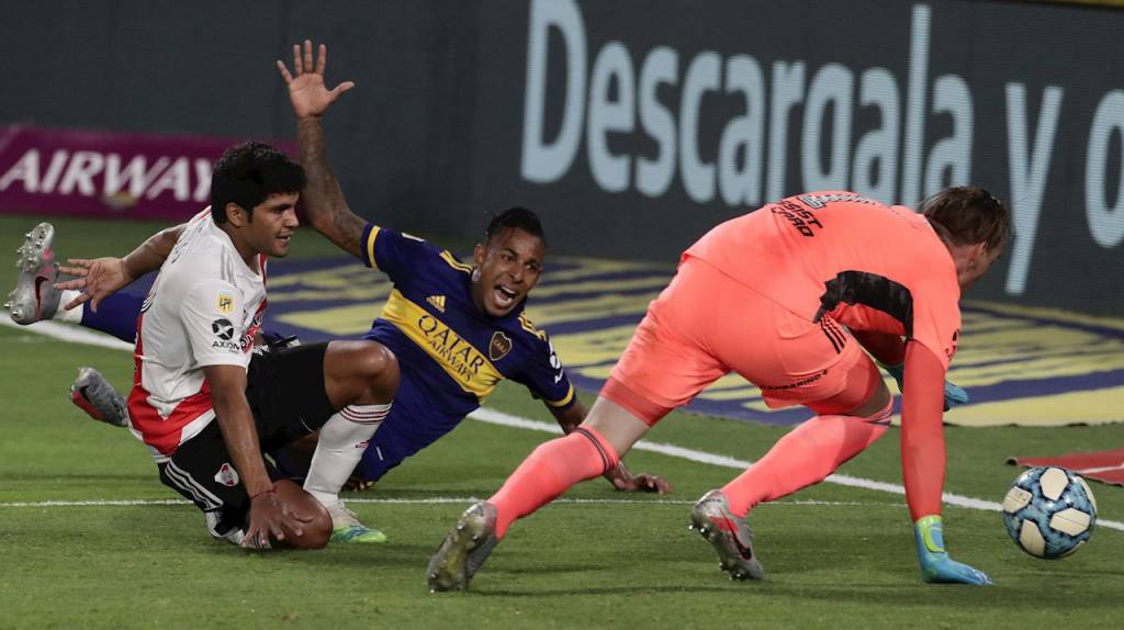 Argentina: Boca Juniors y River Plate empataron en el Superclásico