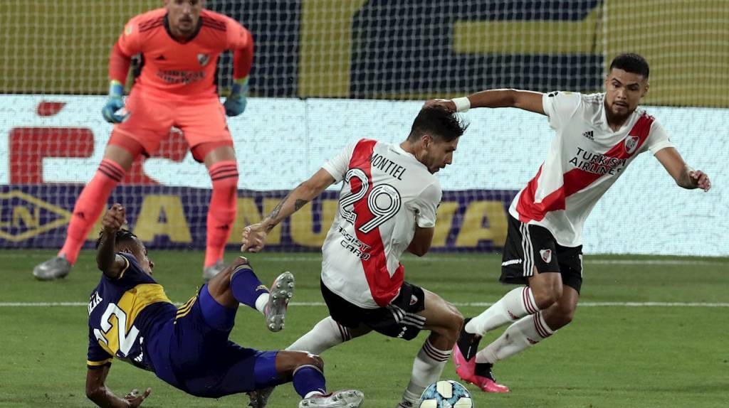 Argentina: Boca Juniors y River Plate empataron en el Superclásico