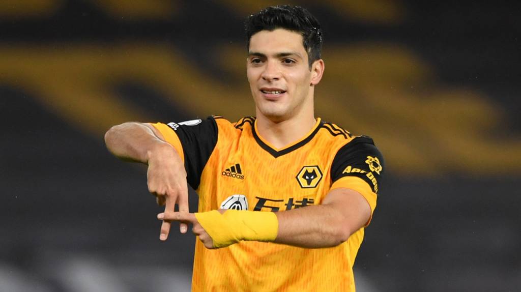 America Raul Jimenez Tambien Es Un Caballero Aguila