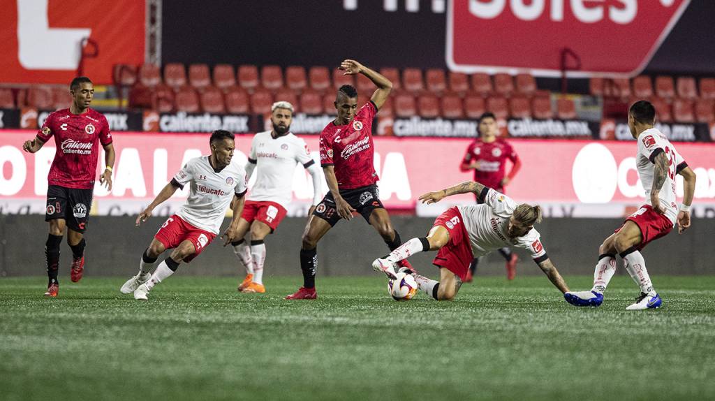 Liga MX: Un invicto menos, Xolos frenó al Toluca