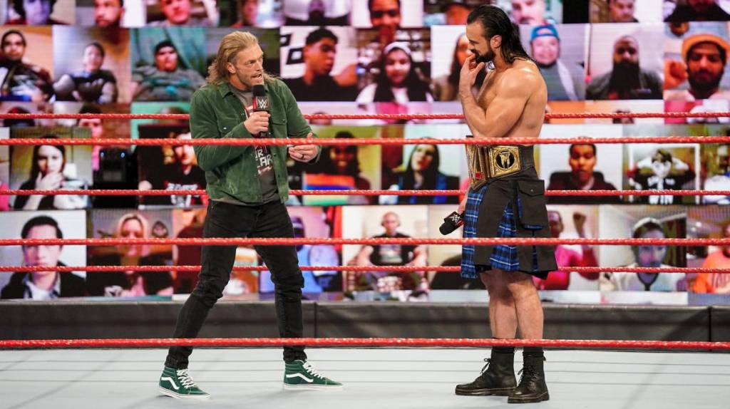 WWE: Ahora fue en RAW; Bad Bunny volvió a encender el ring