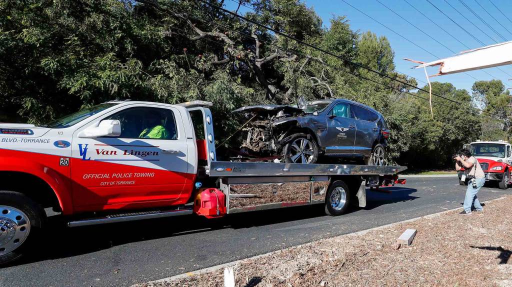 Tiger Woods: Así quedó el vehículo del golfista tras el accidente