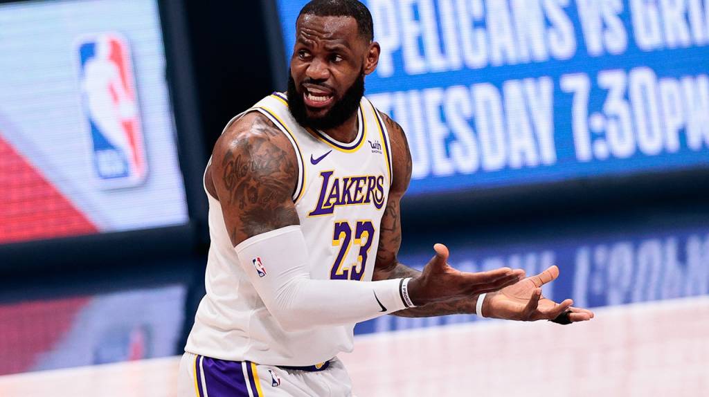 NBA: ¡Duelo de reyes!,  LeBron James, sorprendido por críticas de Zlatan Ibrahimovic