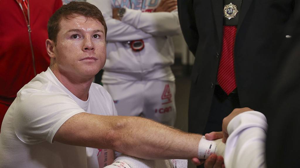 Boxeo: El contundente triunfo de 'Canelo' Álvarez, cuadro por cuadro