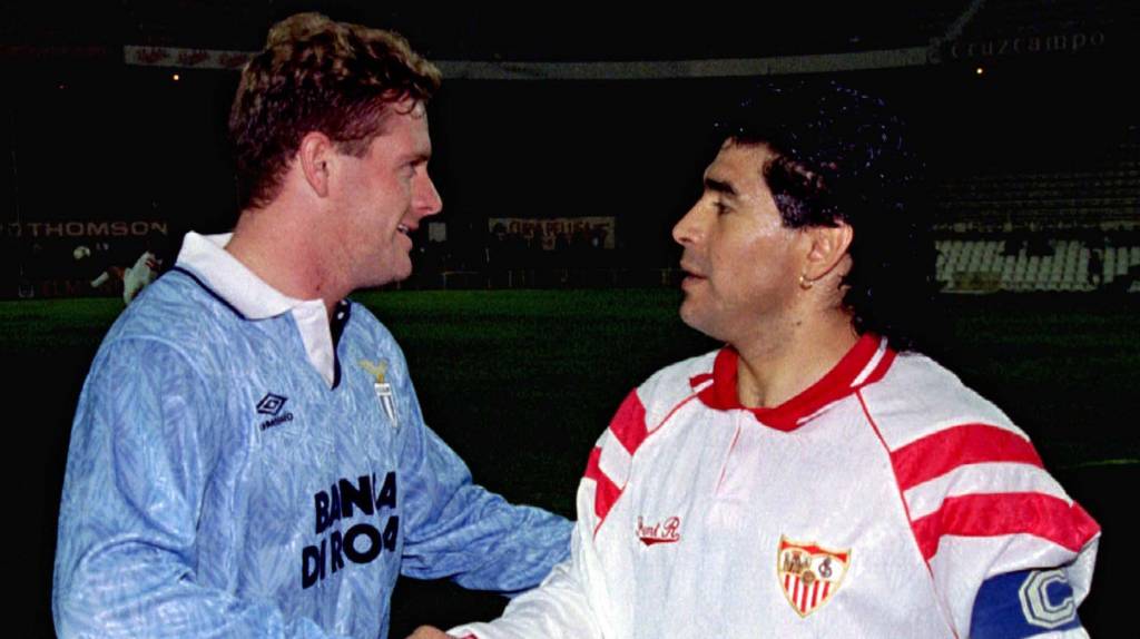 Diego Maradona: Medio millón de dólares por el convertible del ‘Pelusa’