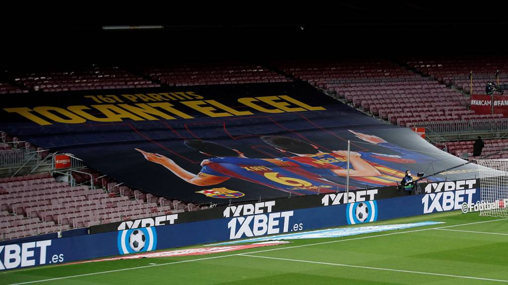 Barcelona: Tifo y golazo para celebrar los 767 partidos de Messi en el club