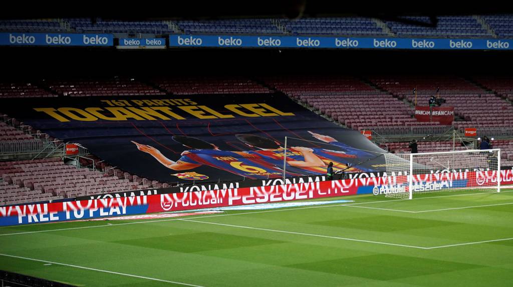 Barcelona: Tifo y golazo para celebrar los 767 partidos de Messi en el club