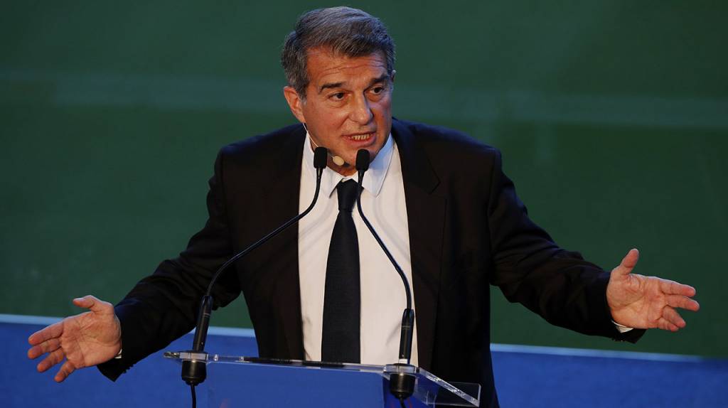 Barcelona: Laporta asume como presidente con mensaje a Koeman y Messi
