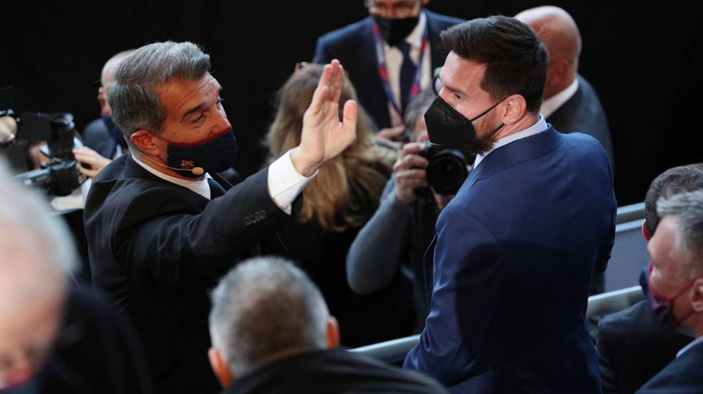 Barcelona: Laporta asume como presidente con mensaje a Koeman y Messi