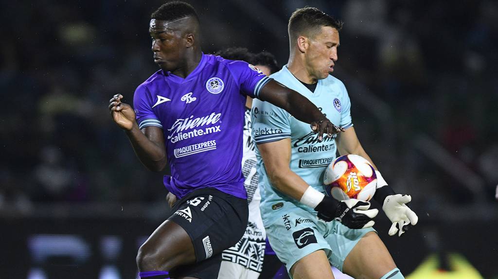 Liga MX: Sí, fue sin brillar, pero América es líder de nuevo