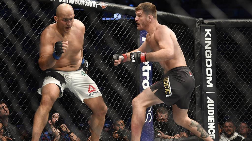 UFC 260: Así han sido los combates de campeonato de Stipe Miocic